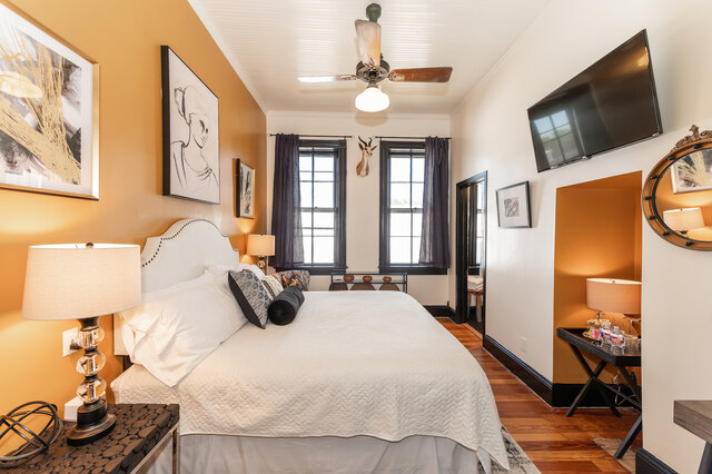 Image 2 for 06) Room #6