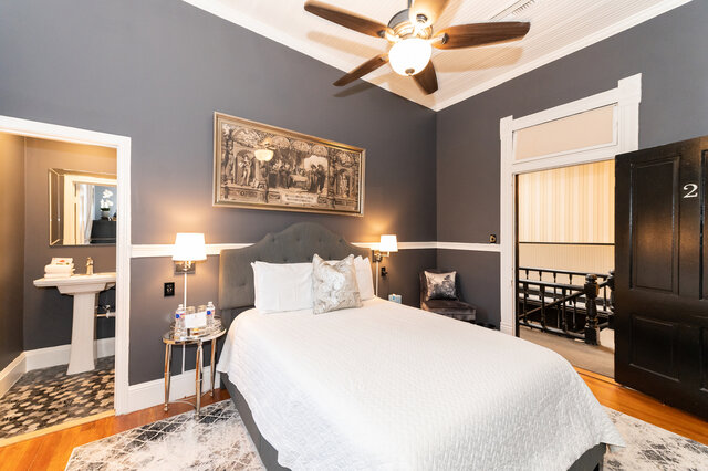 Image 3 for 02) Room #2