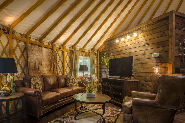 Image 7 for Creekside Cove Luxury Yurt w/Hot Tub in Nantahala