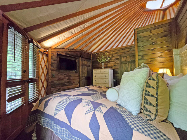 Image 7 for Spring Ridge Yurt-True Glamping-Hot Tub-Nantahala