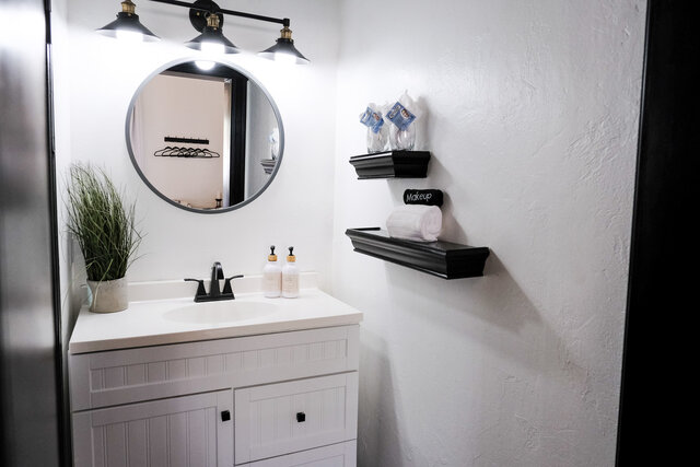 Image 4 for 02) Bella Suite