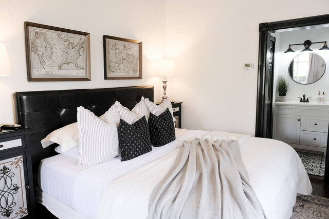 Image 1 for 02) Bella Suite