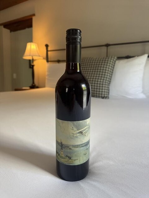 Image 3 for Bluff Bottle of Wine