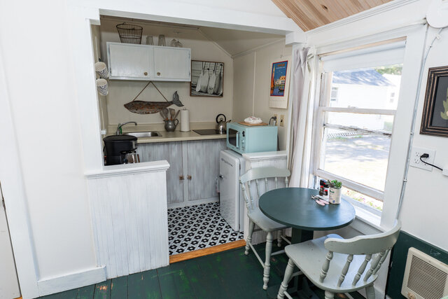 Image 5 for #08 ADELINE (Studio)