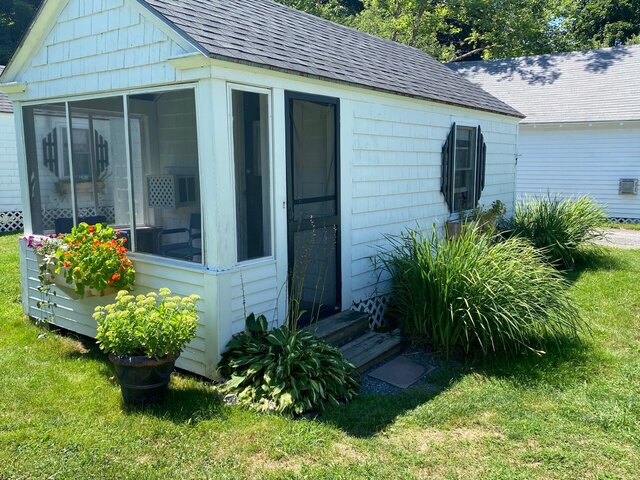 Image 1 for #07 PEARL (Studio)