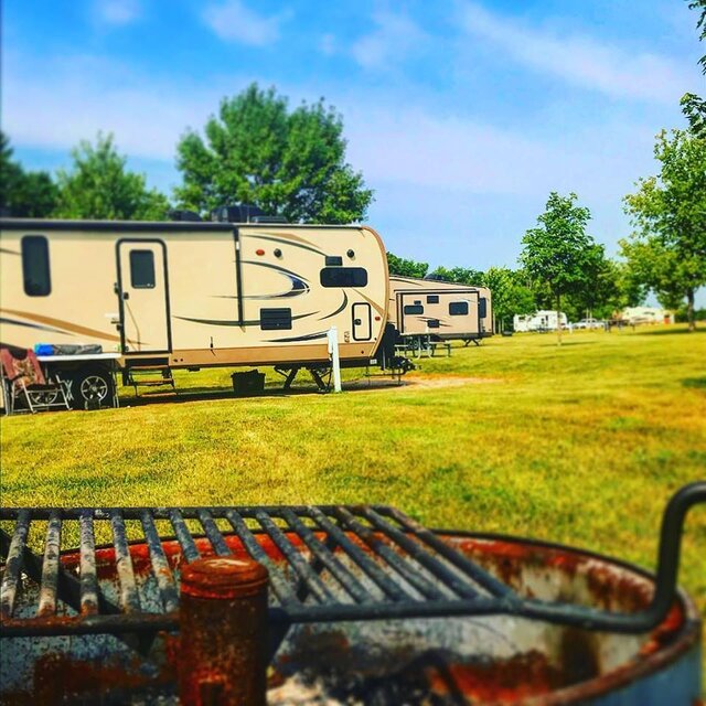 Image 5 for 27) RV Site with 50 Amp Electric Hookup #27