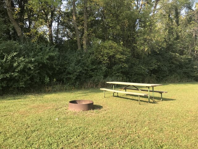Image 2 for PT03) Primitive Tent Site #3