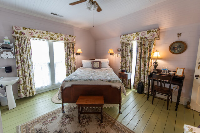 Image 1 for 6) Asbury