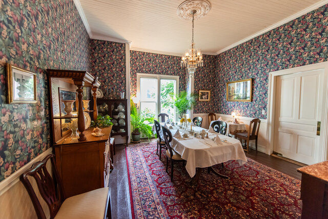 Image 10 for 7) Pike