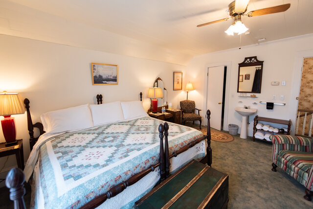 Image 4 for 8) Cherokee (Standard King)