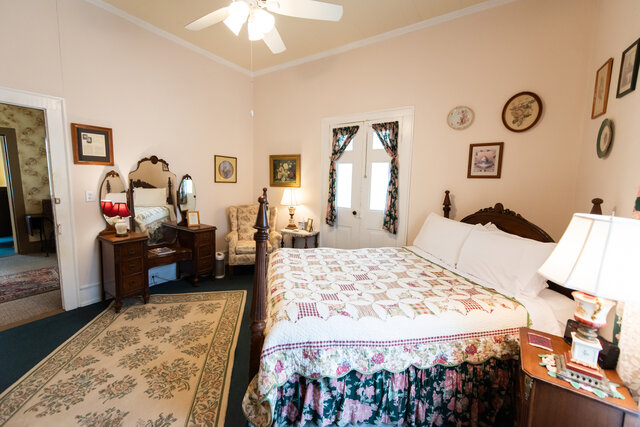 Image 5 for 4) Norris