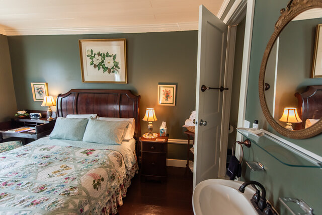 Image 1 for 3) Washburn