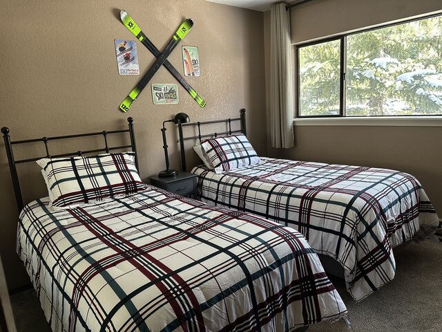 Image 16 for Riverfront Retreat 1-4