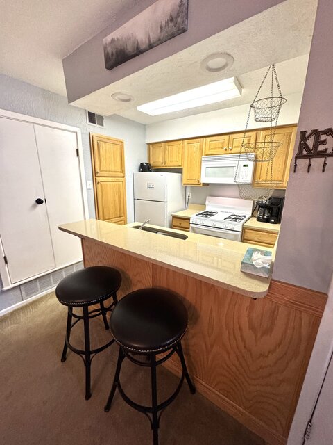 Image 4 for 15A    2 BDRM 1 ½  BATH