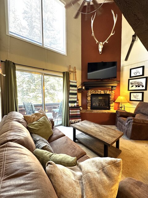 Image 1 for 19B    3 BDRM LOFT 2 BATH