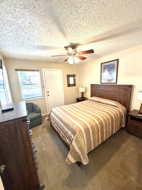 Image 7 for 20A    3 BDRM 1 3/4 BATH