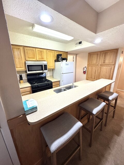 Image 5 for 20A    3 BDRM 1 3/4 BATH