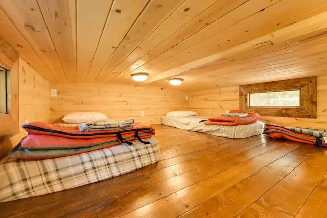 Image 13 for Log Cabin 2