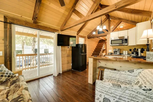 Image 5 for Log Cabin 2