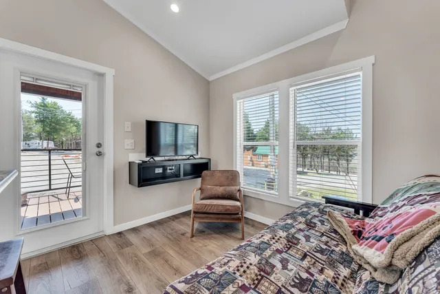 Image 10 for Cabin 4