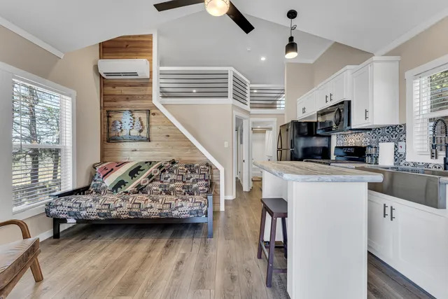 Image 10 for Cabin 1