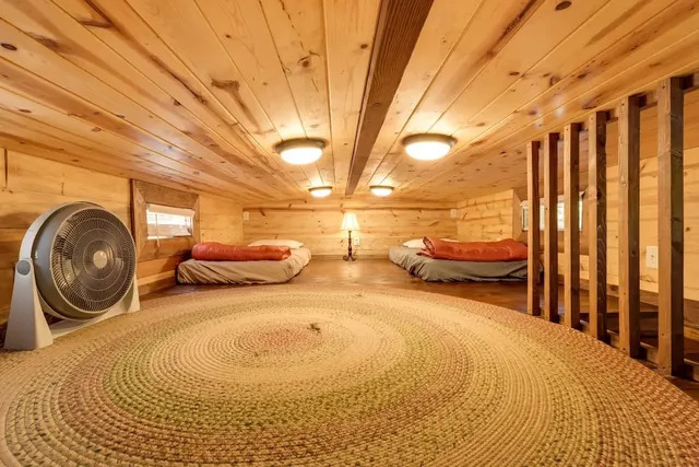 Image 6 for Log Cabin 19