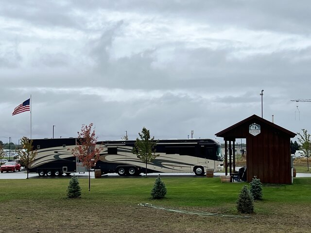 Image 5 for MONTANA BASECAMP 50/30/20 FULL HOOKUP