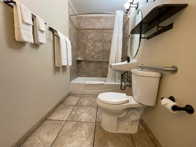 Image 2 for Superior King