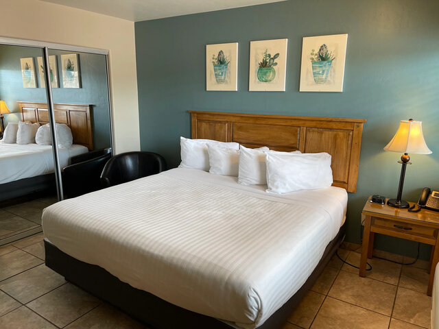 Image 1 for Superior King