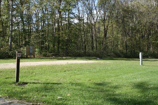 Image 1 for OX19 Oxbow #19: Electric, Back-In, Gravel Pad