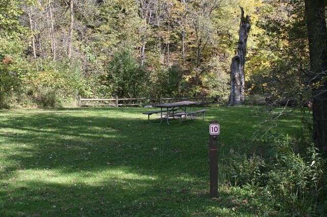 Image 1 for OX10 Oxbow #10: Non-Electric Site