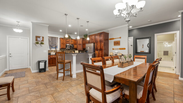 Image 7 for Lake Manor