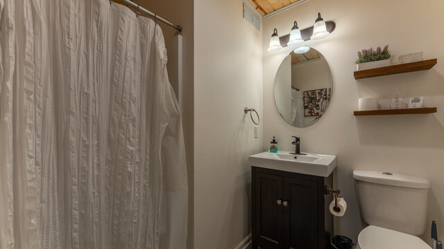 Image 13 for Lazy Daze