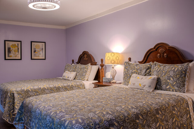 Image 1 for A2 Clear View Room-Dbl Qn-Pet Friendly