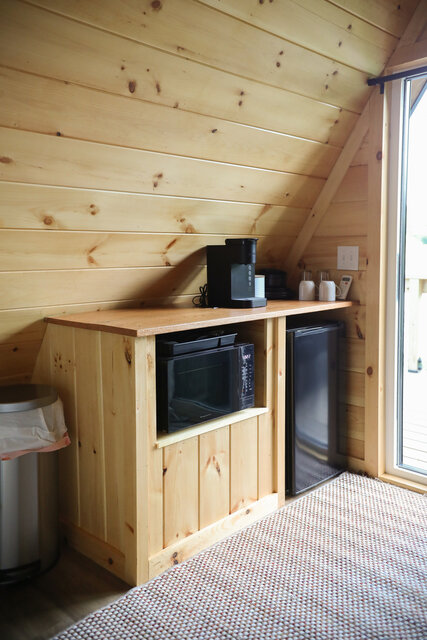 Image 7 for 01 ( 1 bedroom Cozy Cottage with Hottub