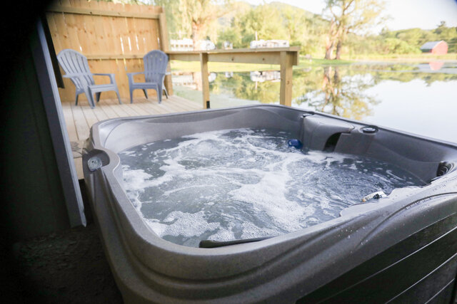 Image 5 for 02 ( 1 bedroom Cozy Cottage with Hottub