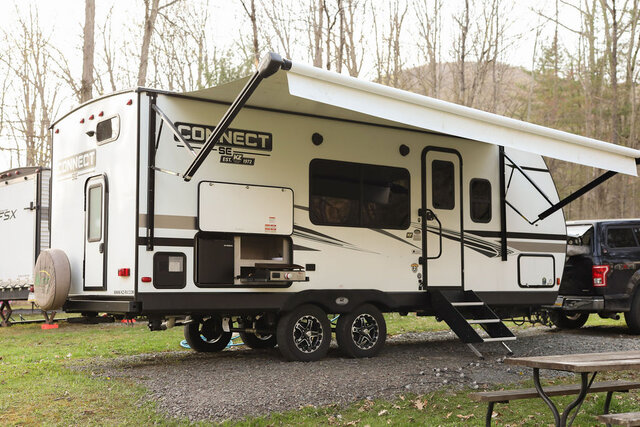 Image 2 for A-27) Back-in (Full Hookups) 30 amp, 35'