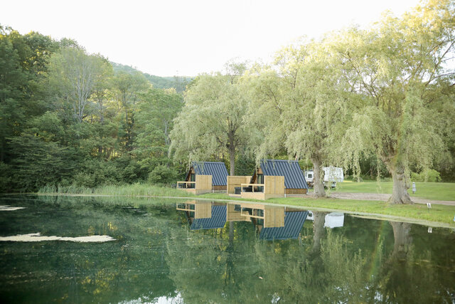 Image 2 for 02 ( 1 bedroom Cozy Cottage with Hottub