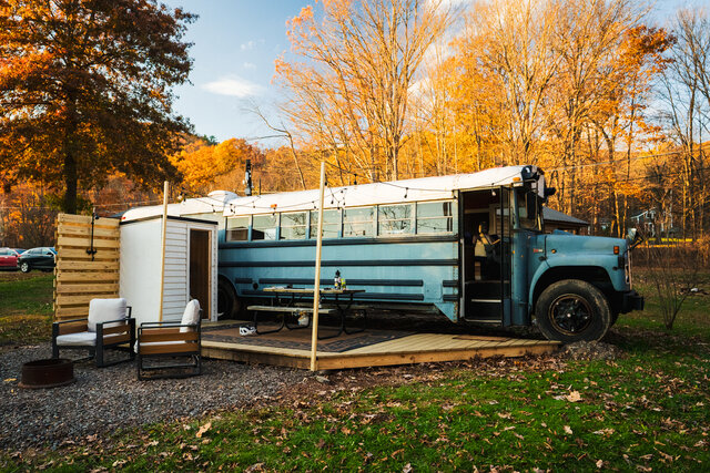 Image 8 for 54 Tiny Home | School bus with Bedroom and Sauna