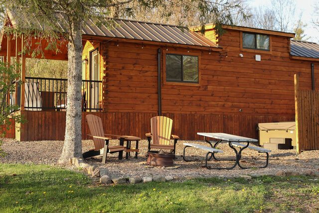 Image 5 for 55 Tiny home | One Bedroom with HOT TUB and  loft