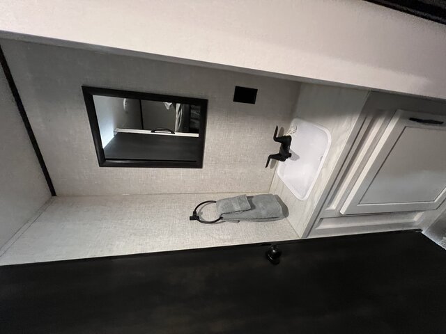 Image 5 for Miss Jake - 2024 26 ft Jayco