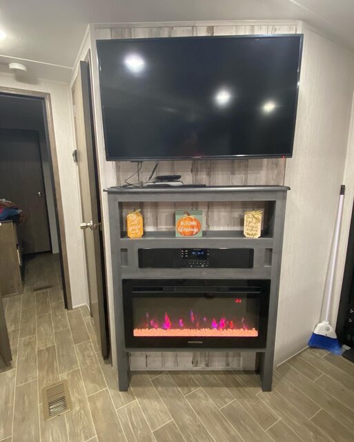 Image 23 for “River Run II” 2023 38.75 ft Puma Bunkhouse Rental