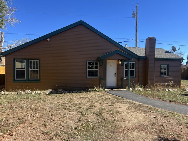 Image 1 for 31) Cabin