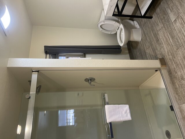 Image 6 for 25) Two Bedroom with Kitchen