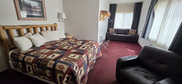 Image 1 for King Suites