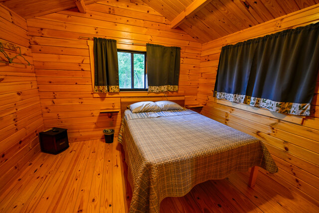 Image 5 for Robin Log Cabin #116