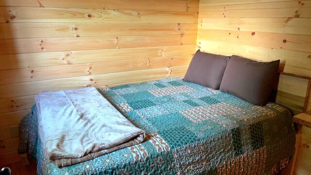 Image 22 for Loon Log Cabin #110