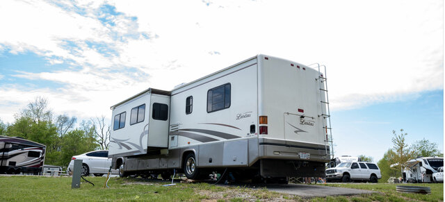 Image 1 for Seasonal Full Hook-up Back-In RV Site #2