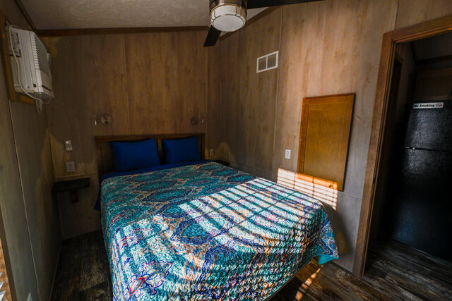 Image 9 for Falcon Farmhouse Cabin #104