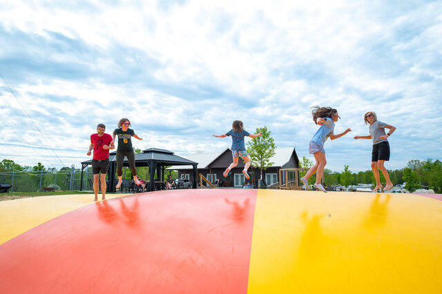 Image 22 for Eagle Farmhouse Cabin #103